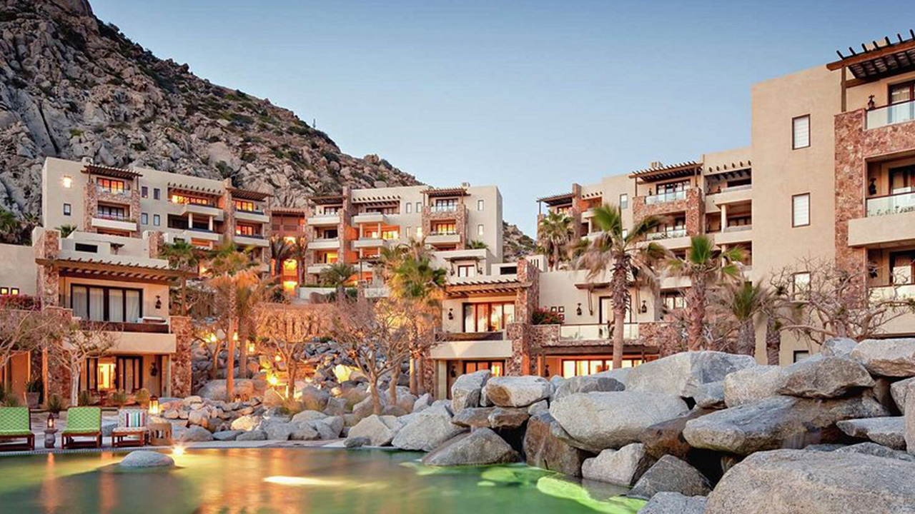 Transportación a Waldorf-Astoria at Pedregal